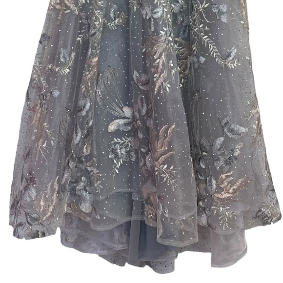 Mac Duggal Long Sleeve Beaded Applique Gown - Picture 5 of 13